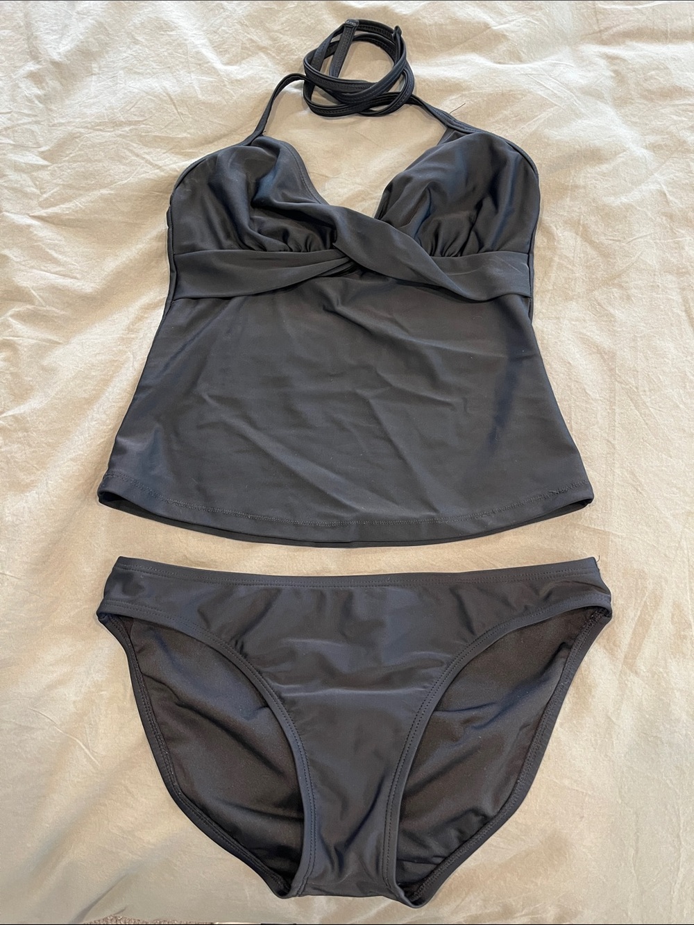 Black Twist Hapari Tankini